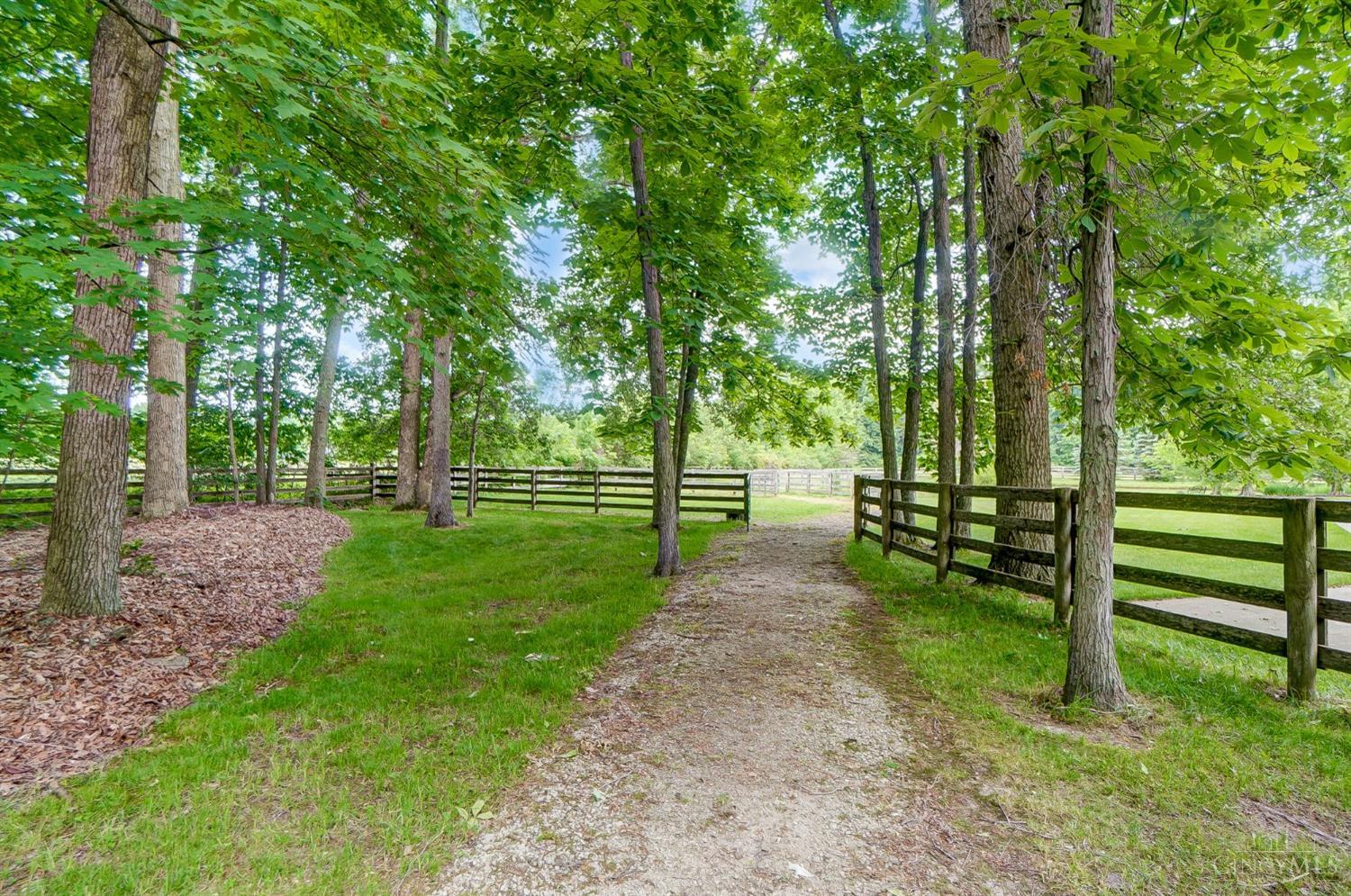 4963 Morgans Run Court