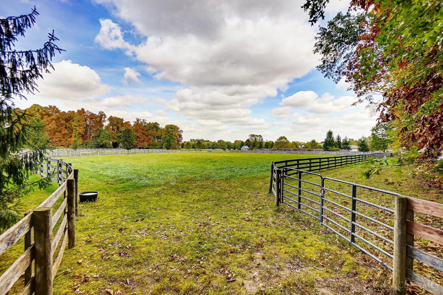 4963 Morgans Run Court