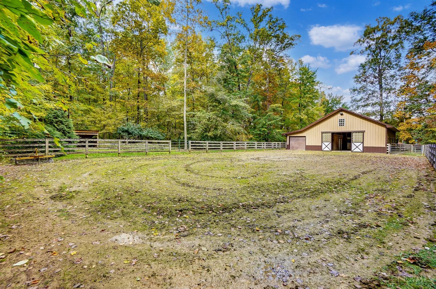 4963 Morgans Run Court