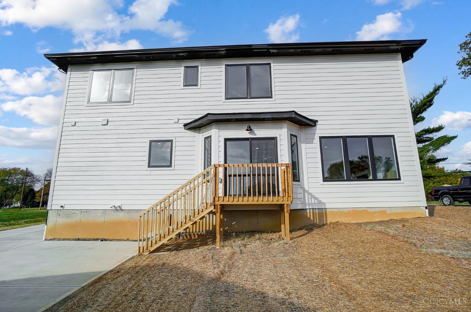 11910 Lebanon Road