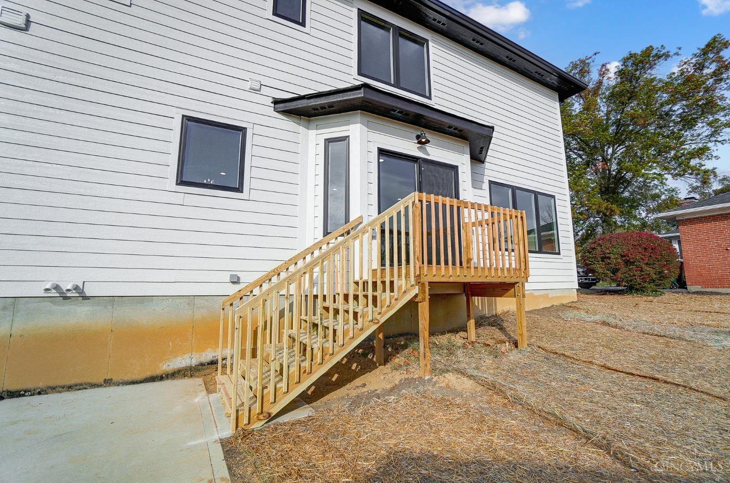 11910 Lebanon Road