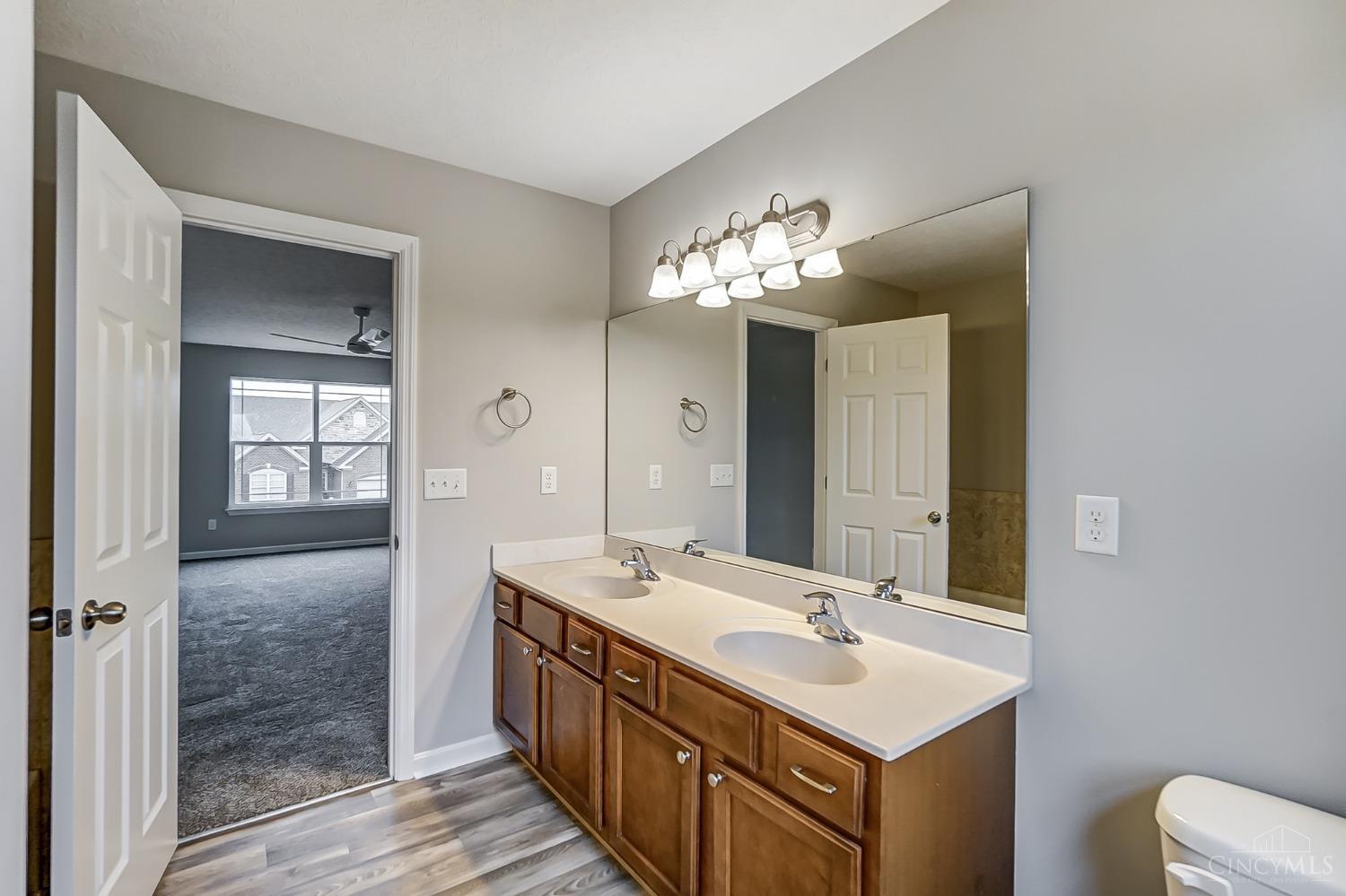 6156 Hickory Wood Court