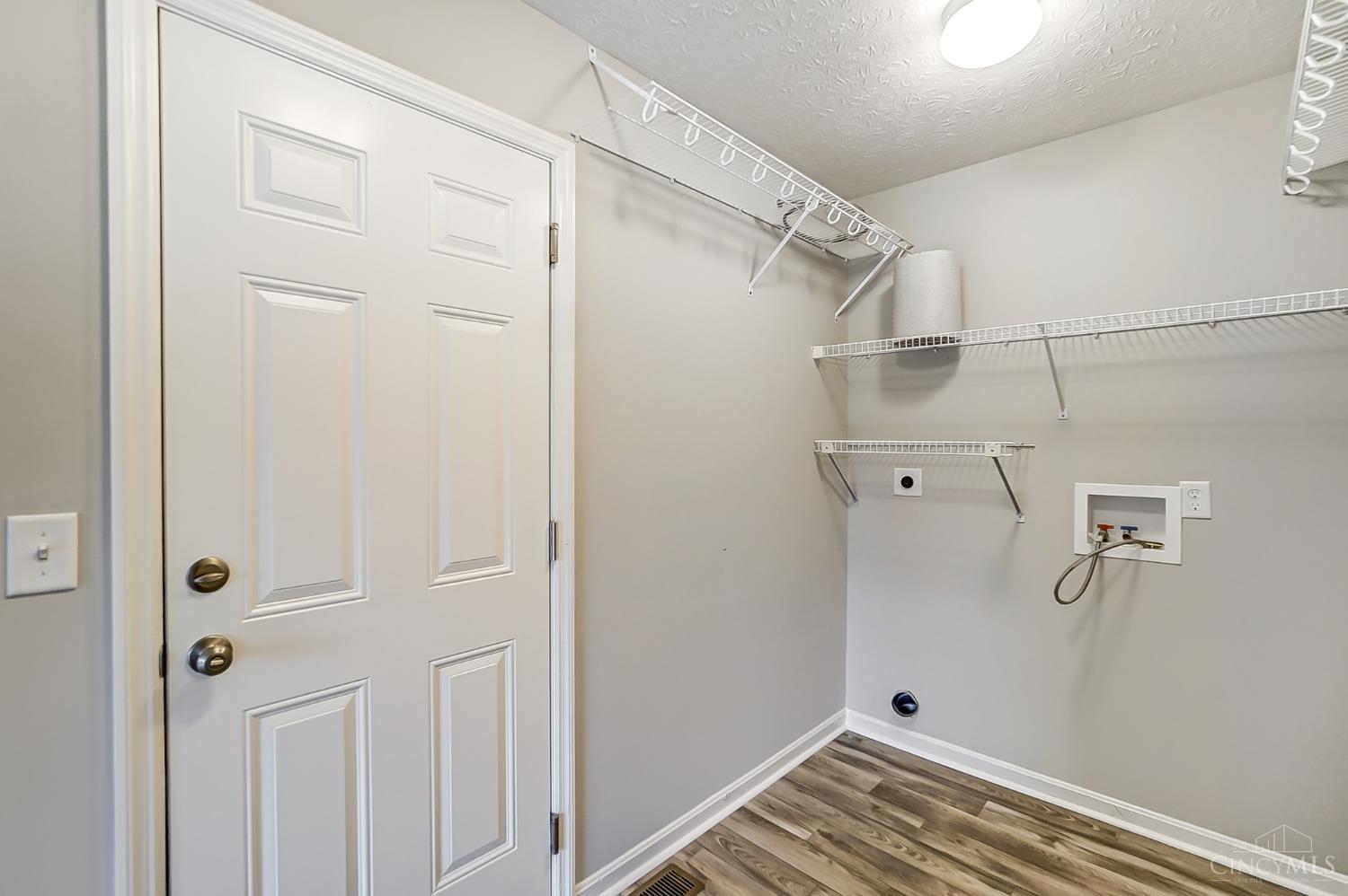 6156 Hickory Wood Court