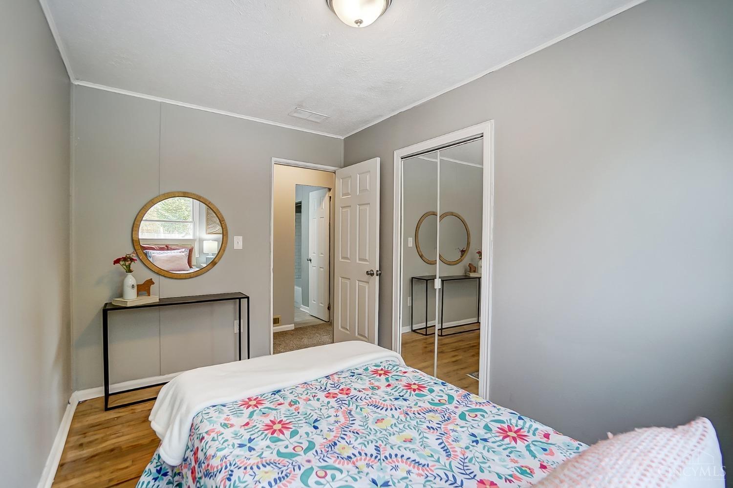 1580 Woodville Pike