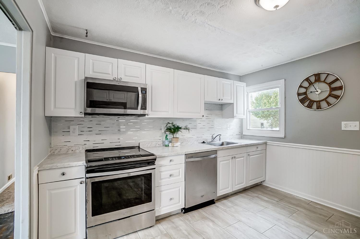 1580 Woodville Pike