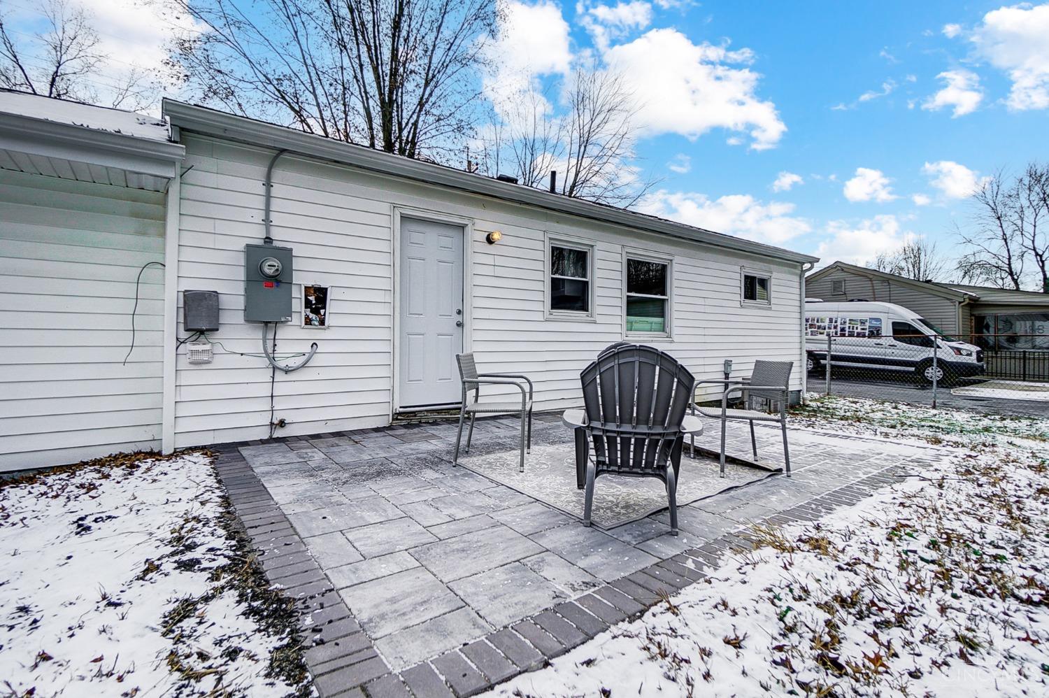 1580 Woodville Pike