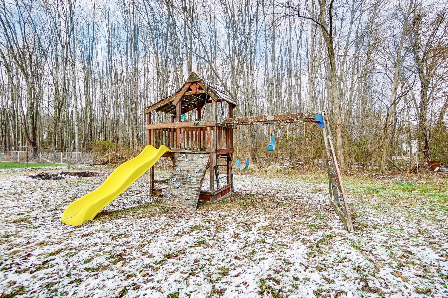1580 Woodville Pike