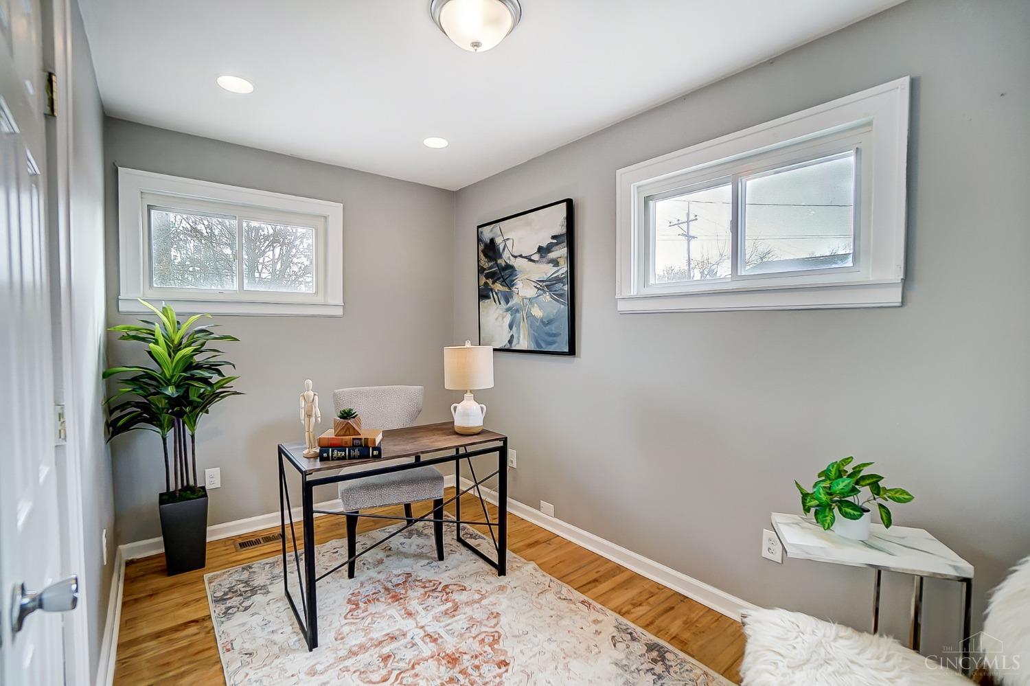 1580 Woodville Pike