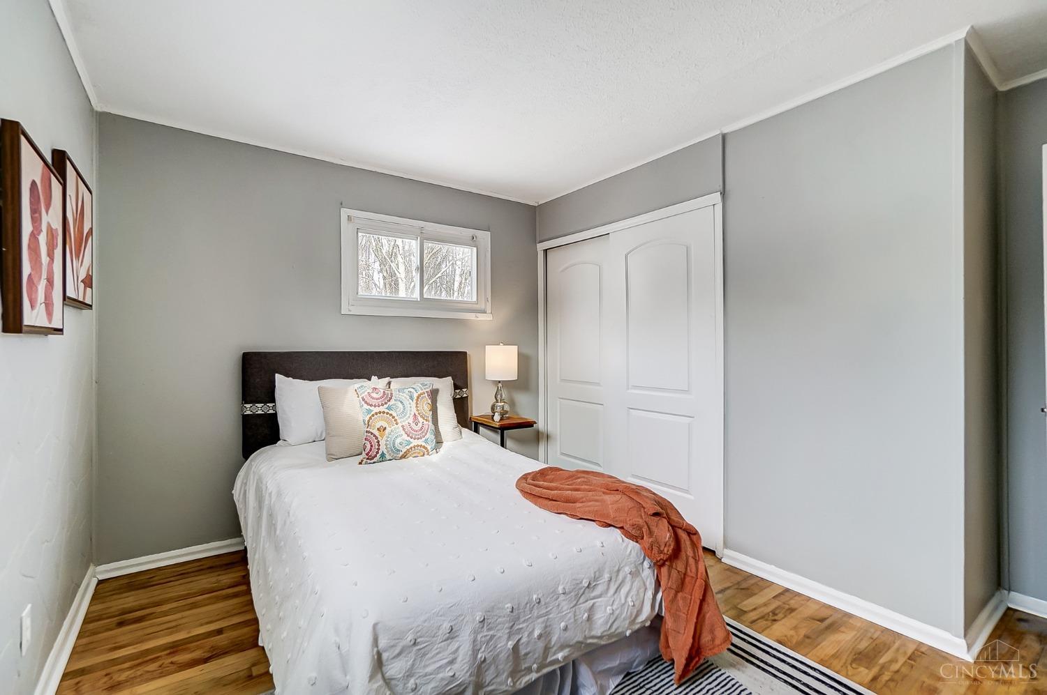 1580 Woodville Pike