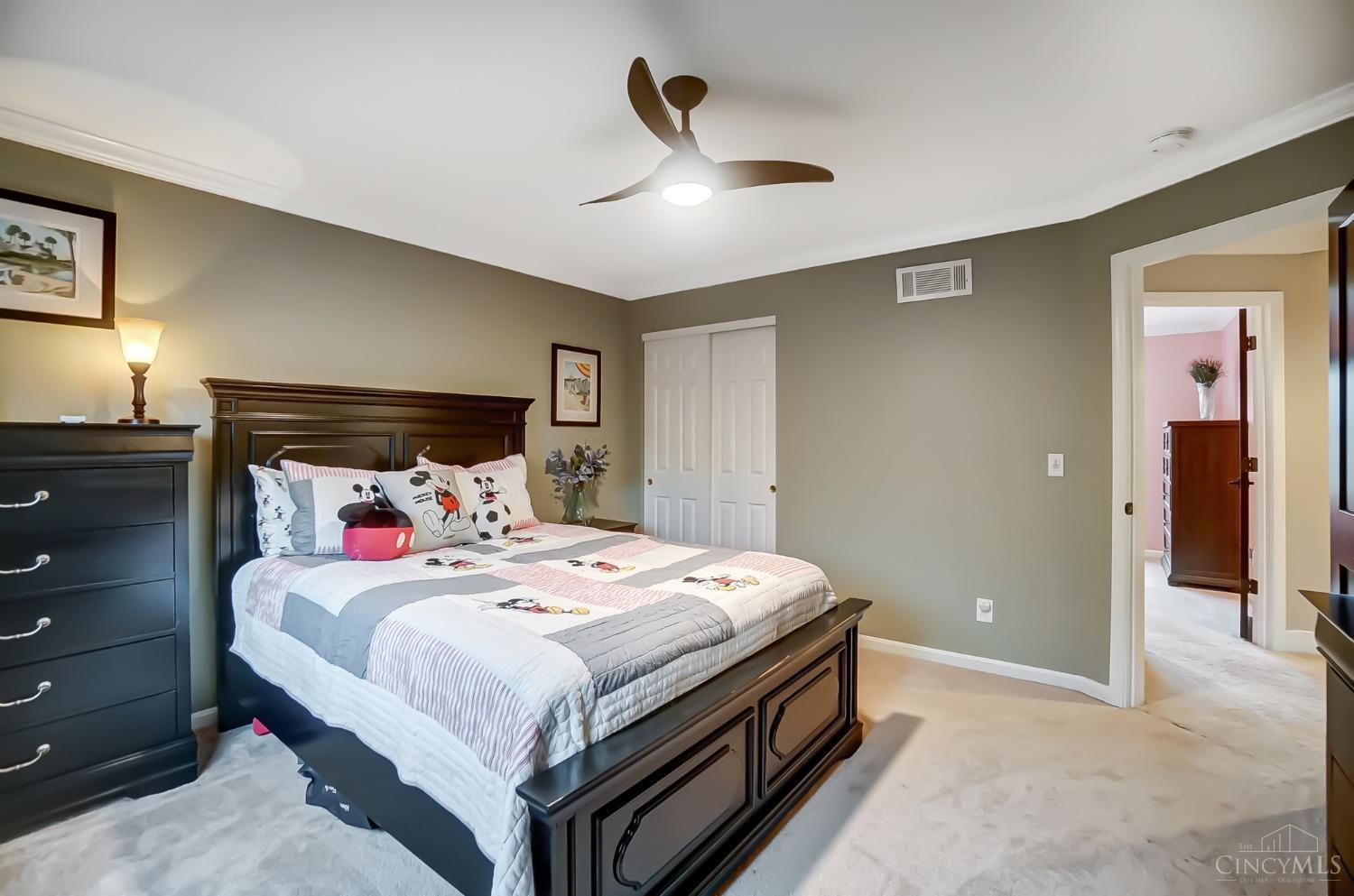 9887 Indian Springs Drive