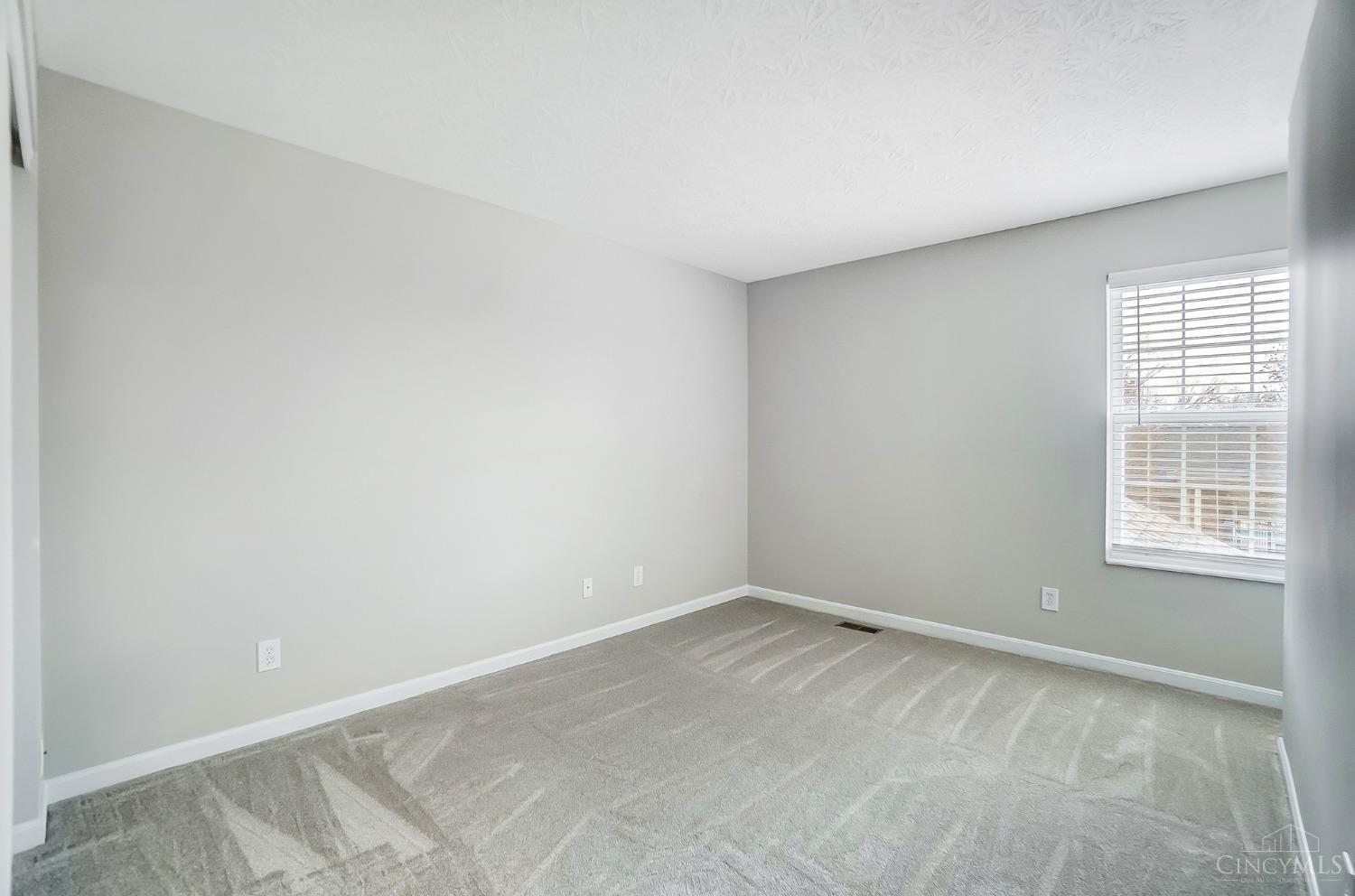 5793 Eagle Creek Court