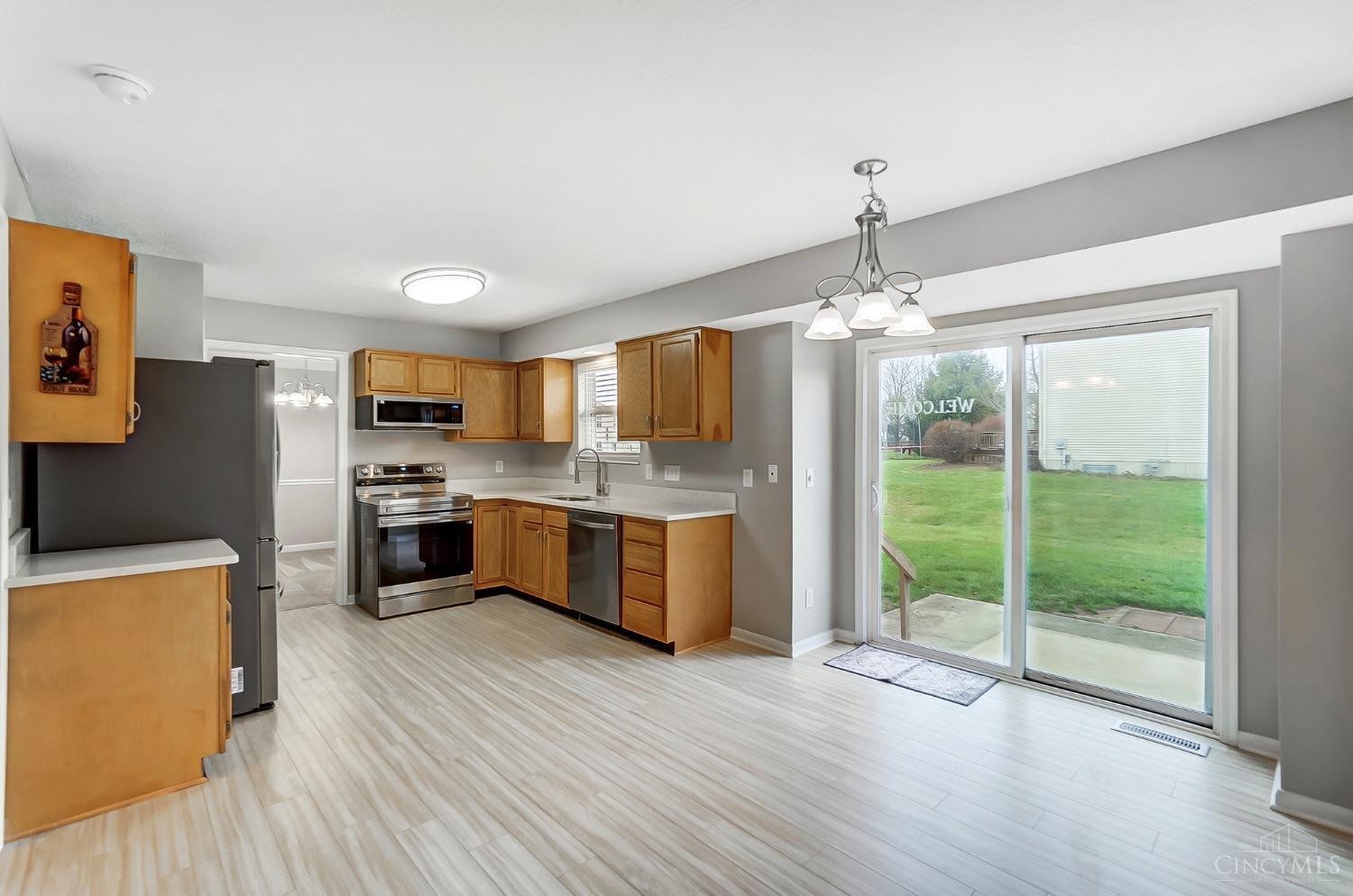 5793 Eagle Creek Court