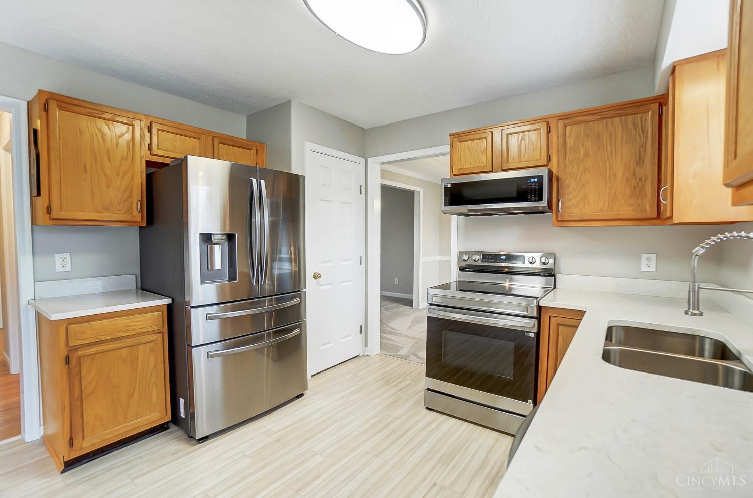 5793 Eagle Creek Court