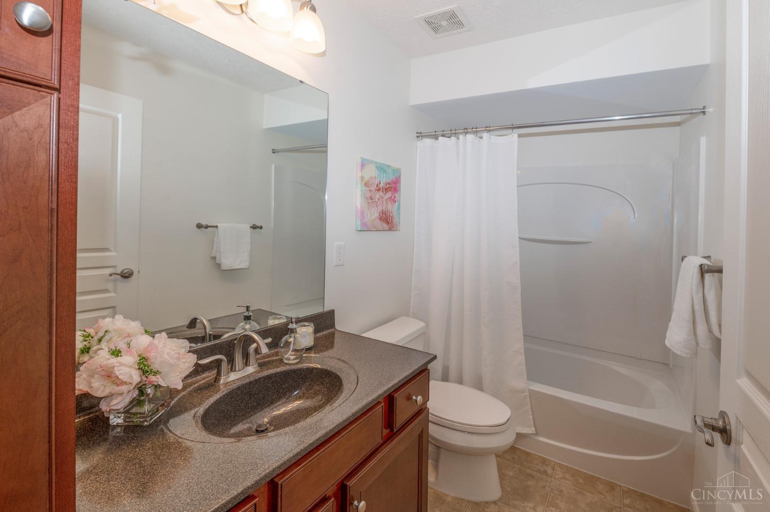 1242 Feather Trail
