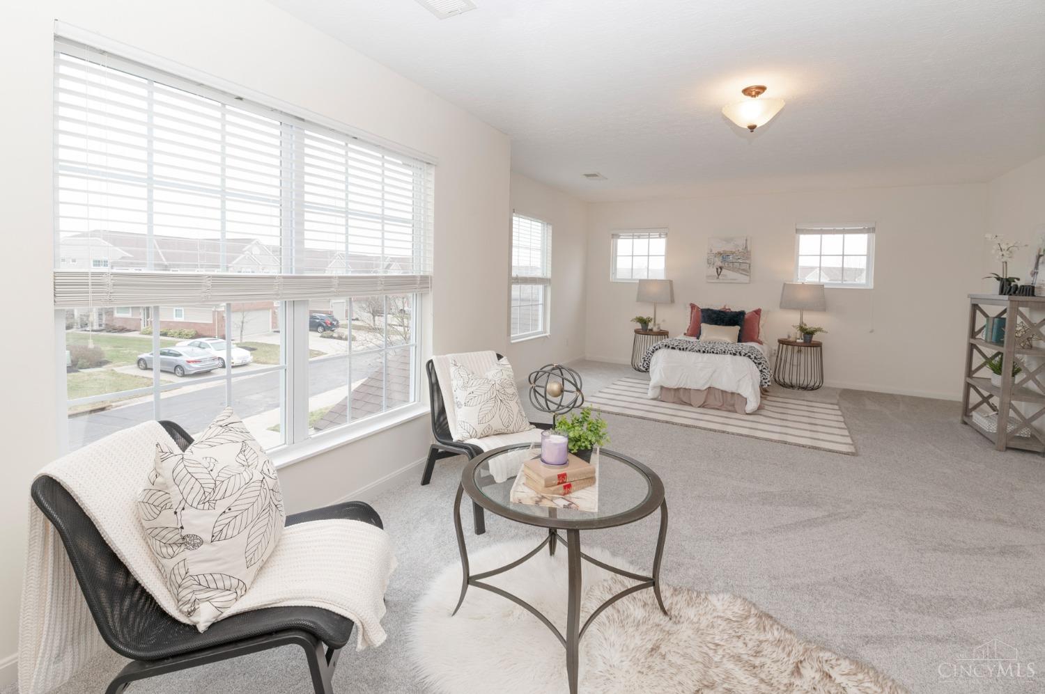 1242 Feather Trail