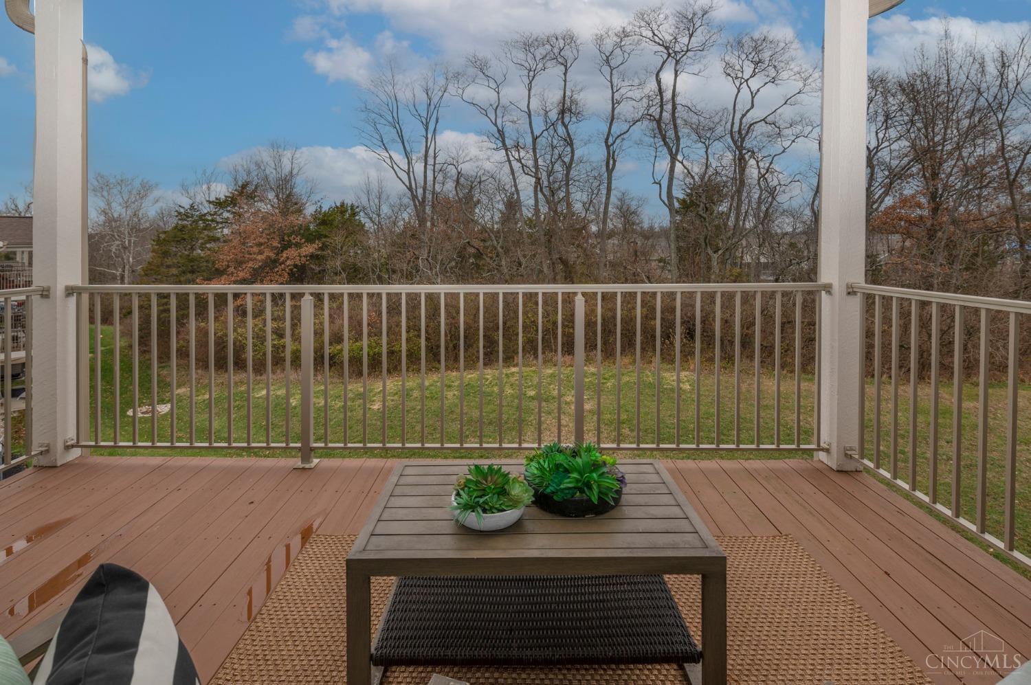 1242 Feather Trail