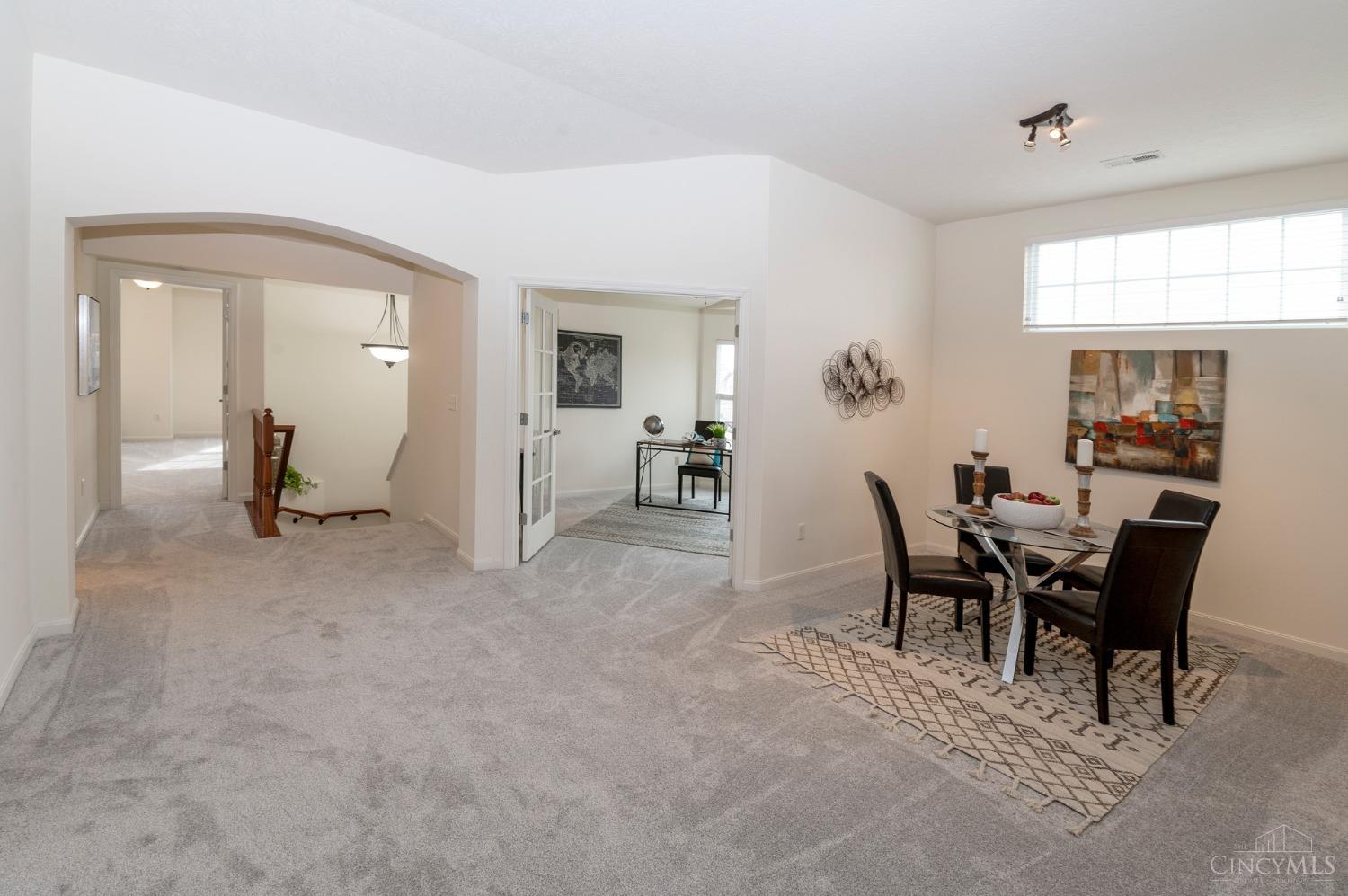 1242 Feather Trail