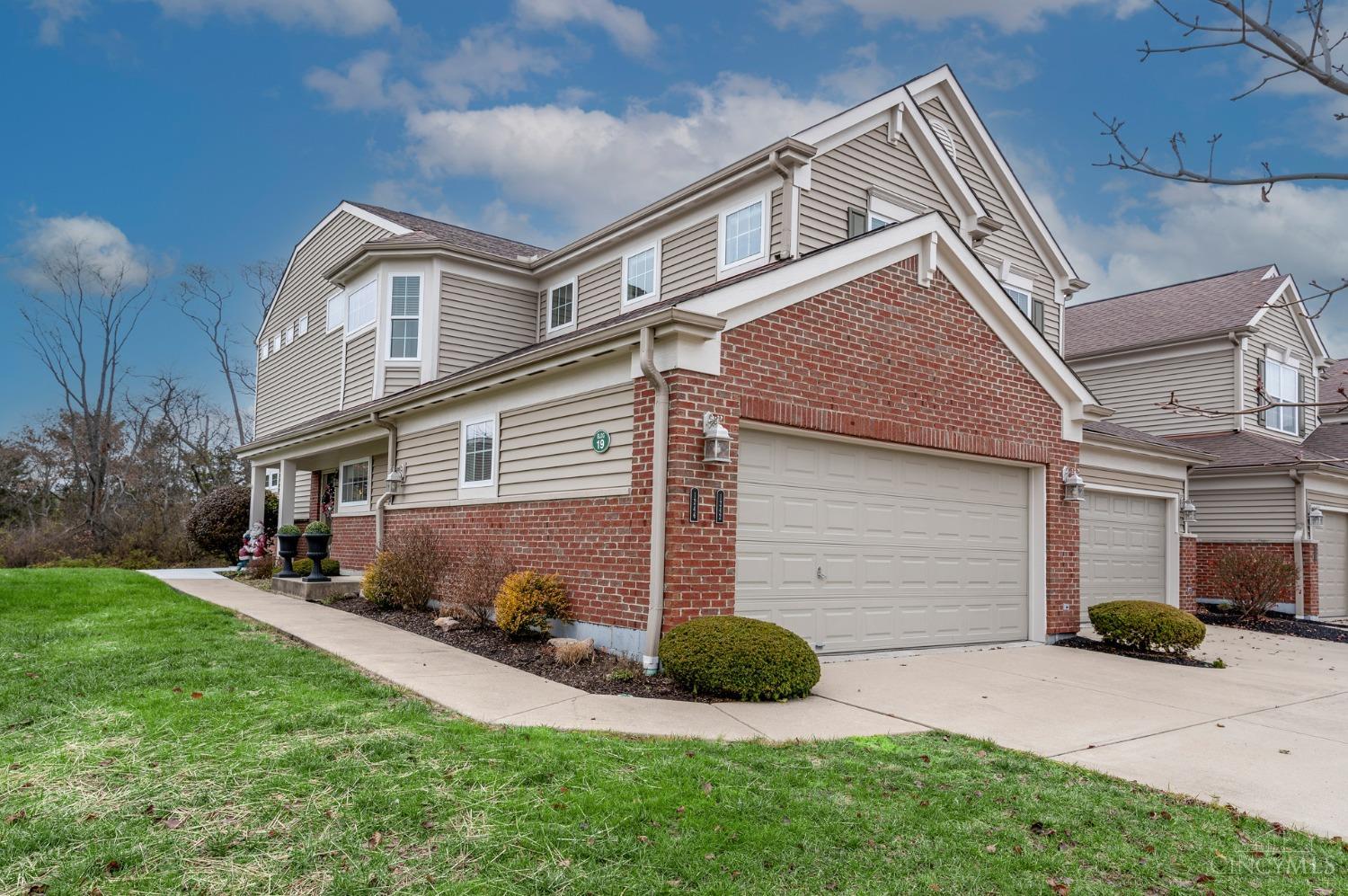 1242 Feather Trail
