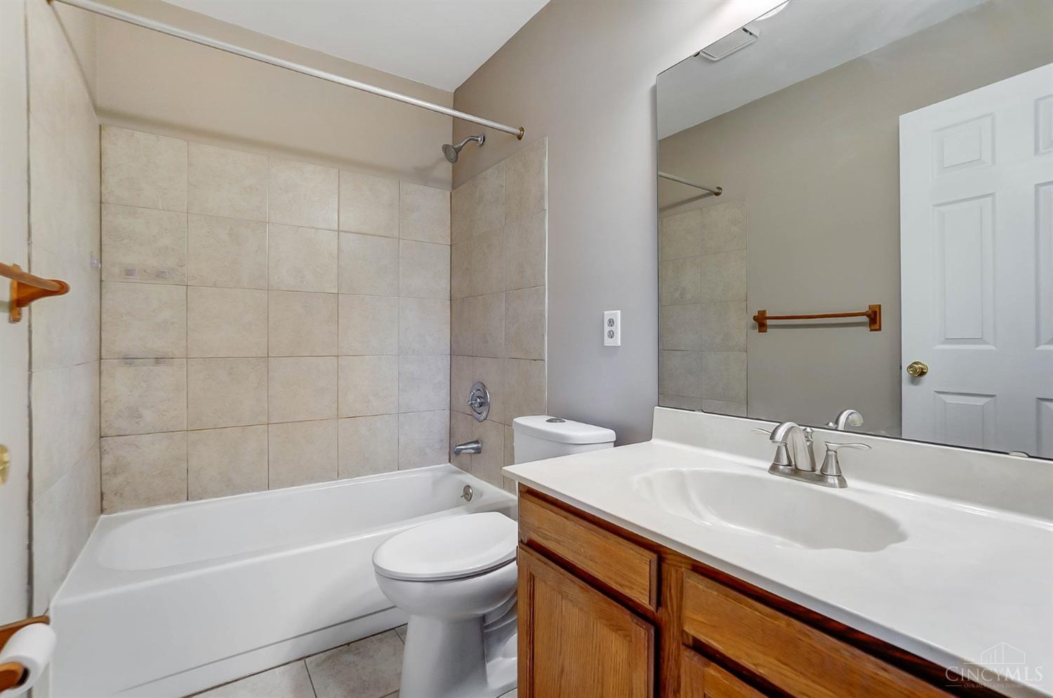 8553 Island Pines Drive