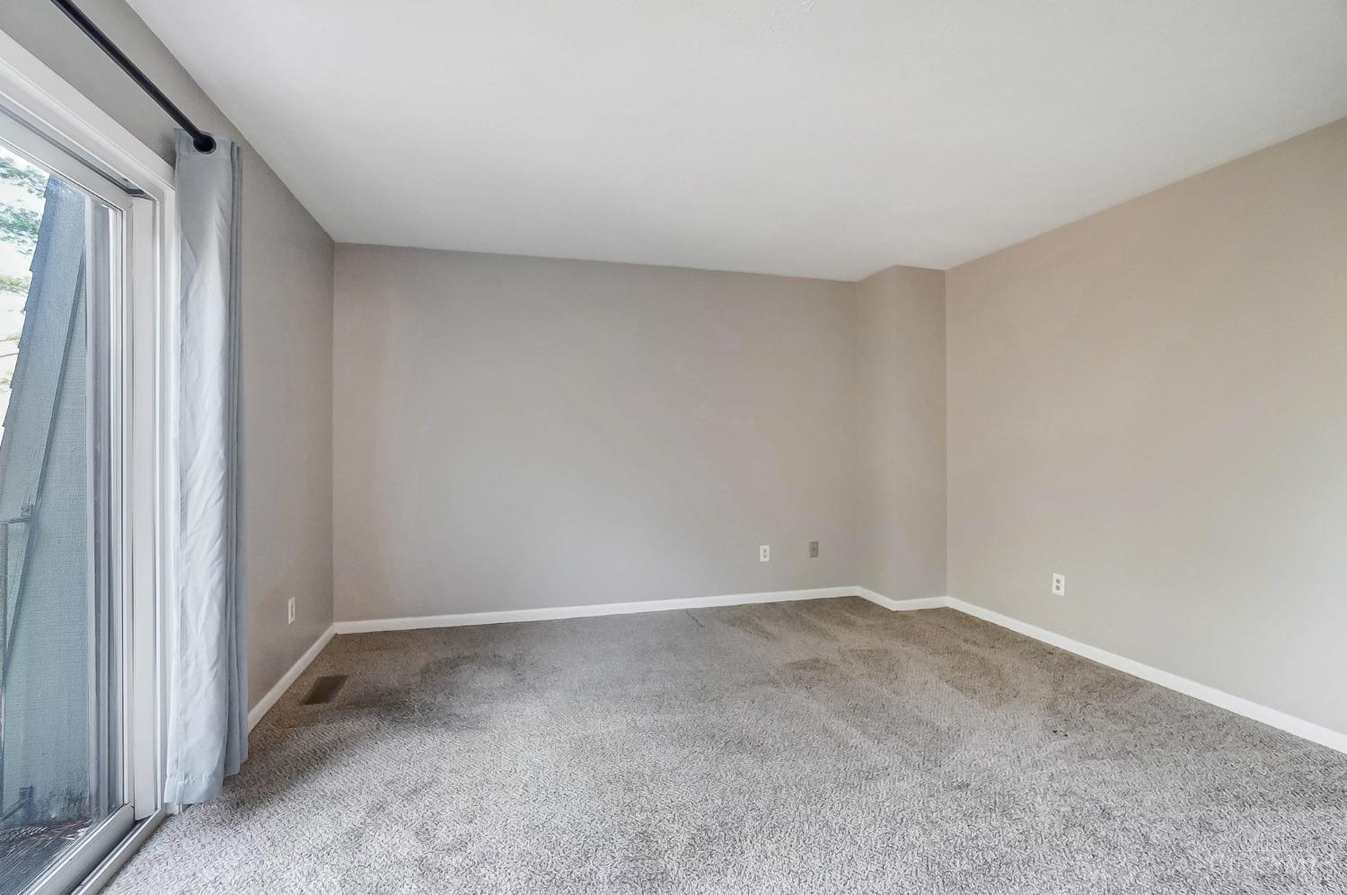 8553 Island Pines Drive