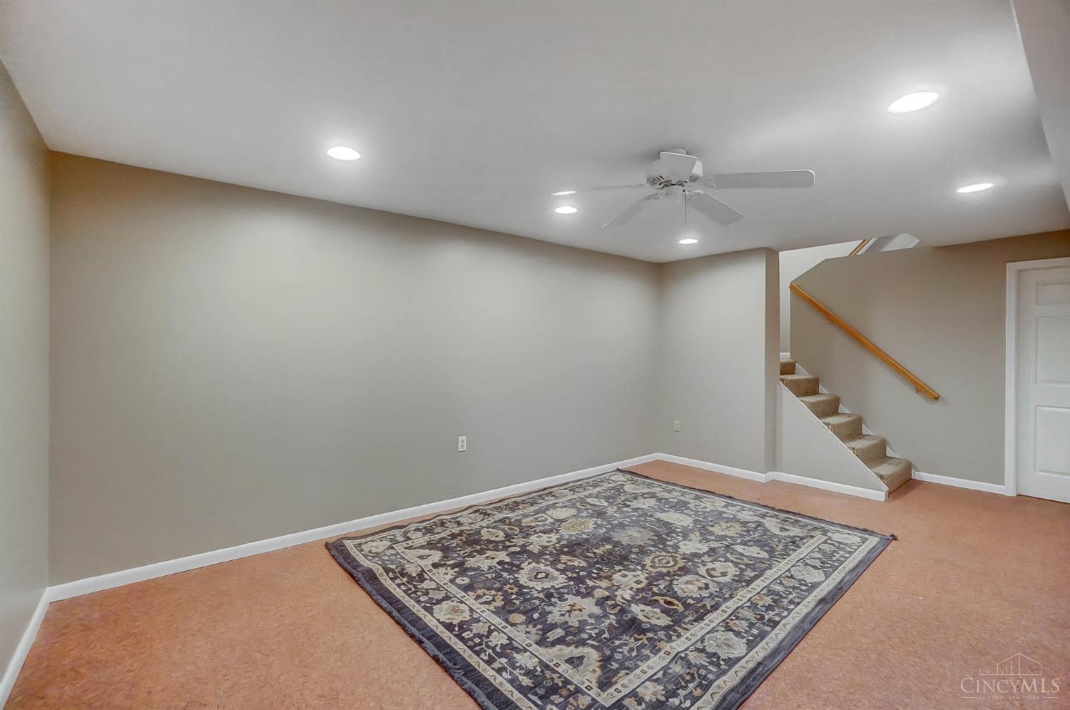 8553 Island Pines Drive
