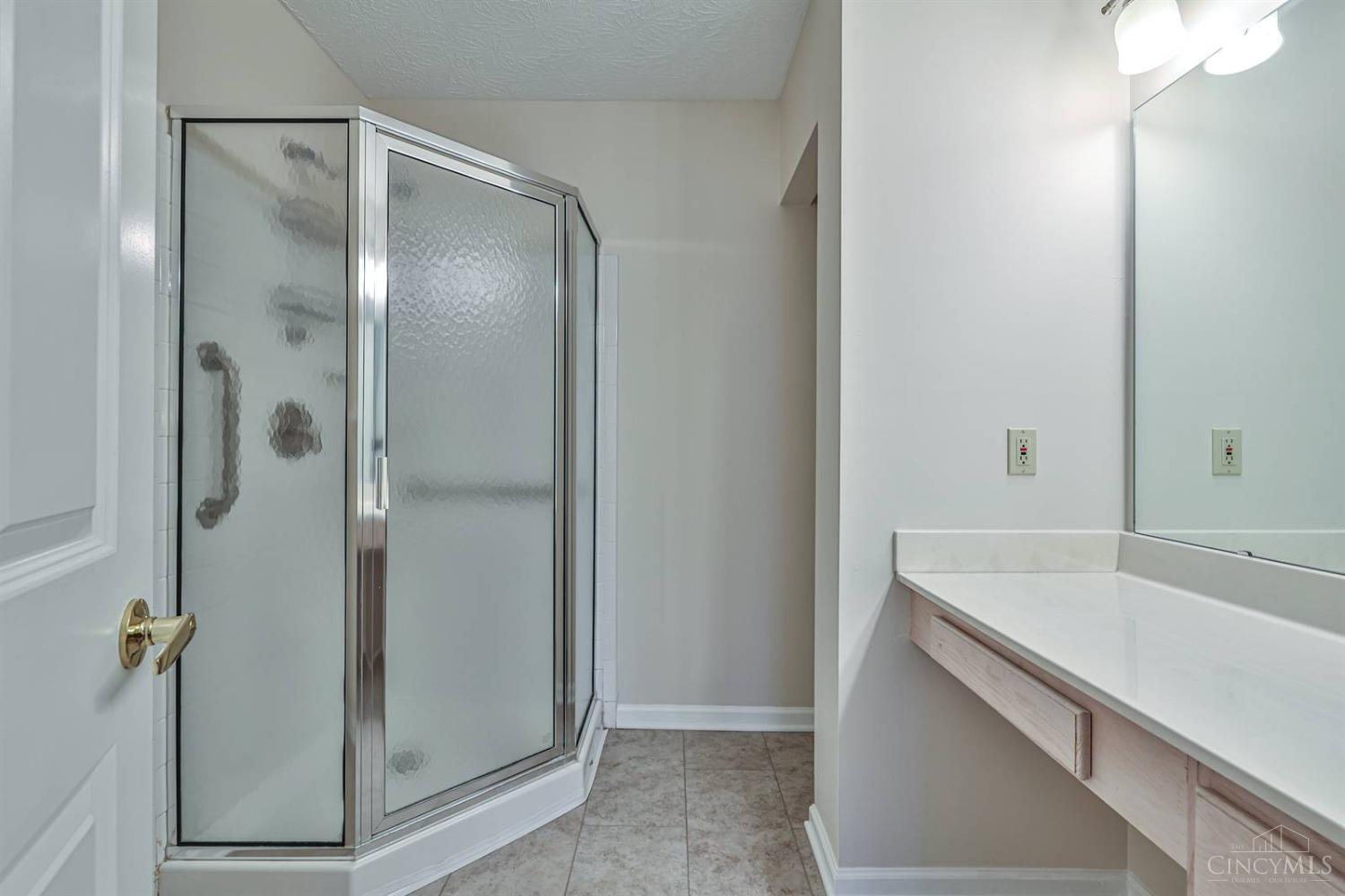 3328 Ravine Place