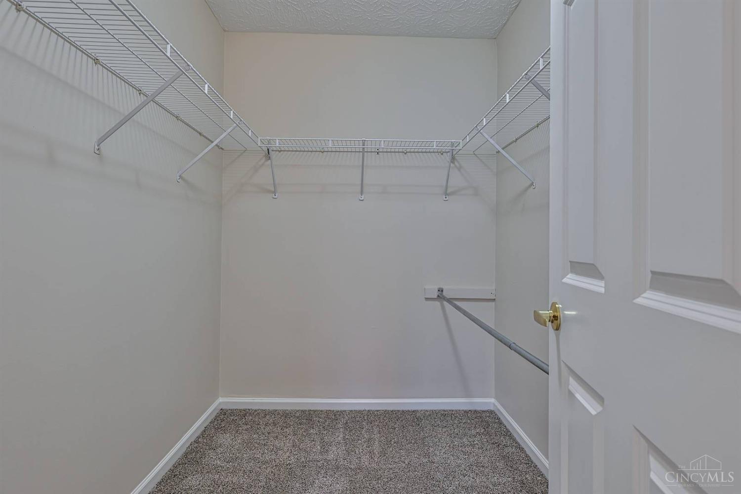 3328 Ravine Place