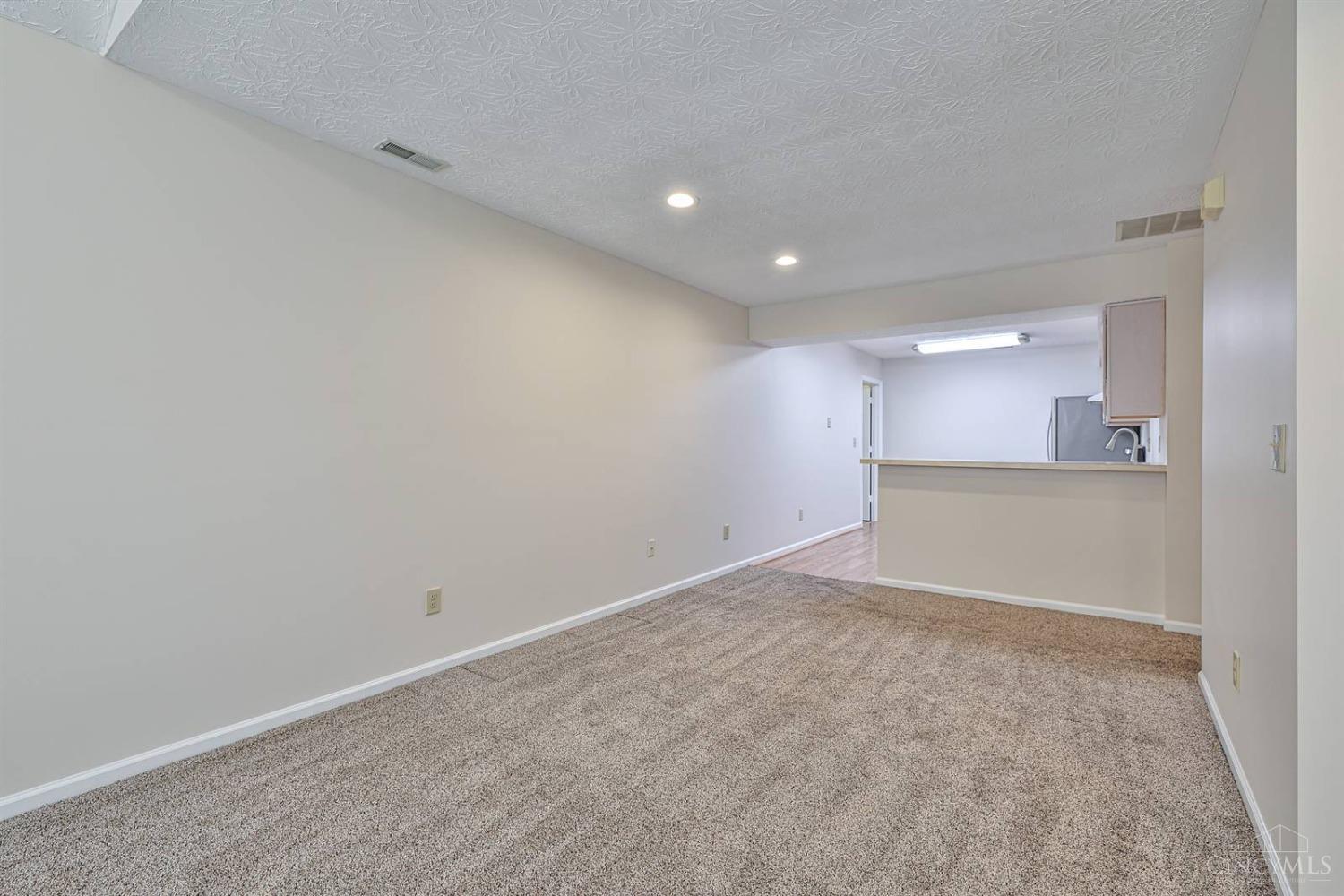 3328 Ravine Place
