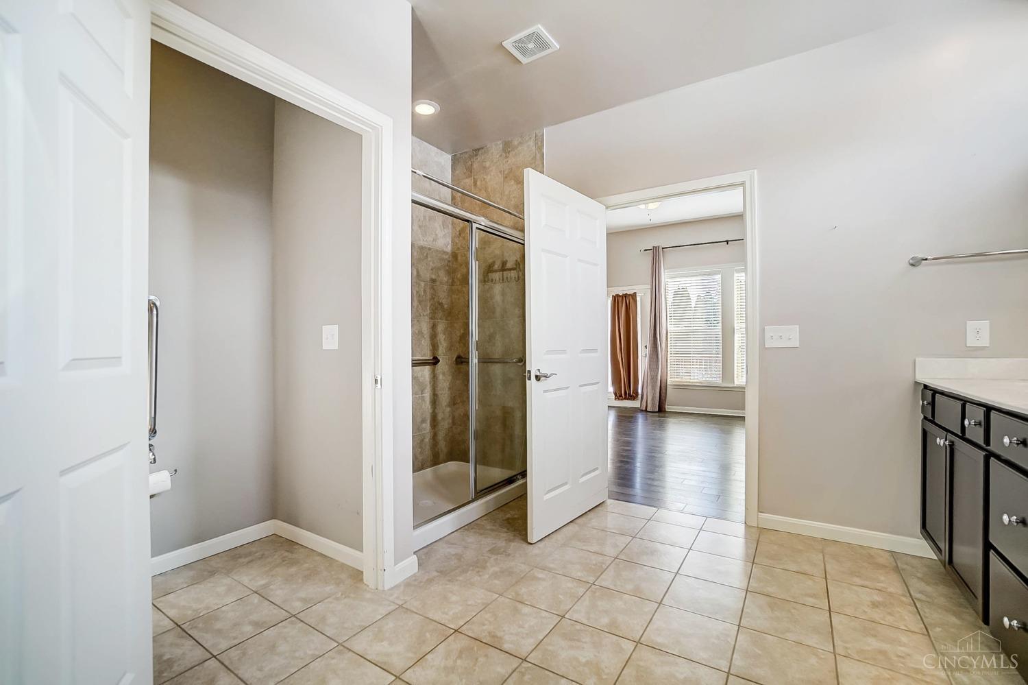 7500 Shenango Court