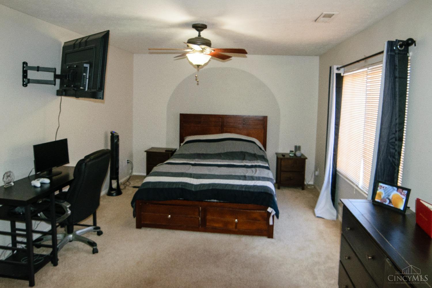 23 Dusk Court