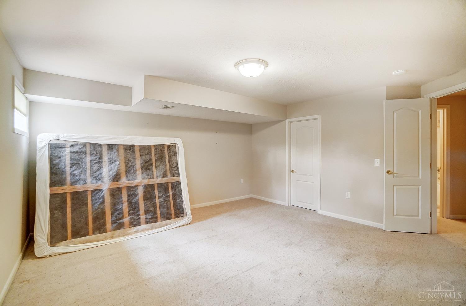 1193 Creek Cove