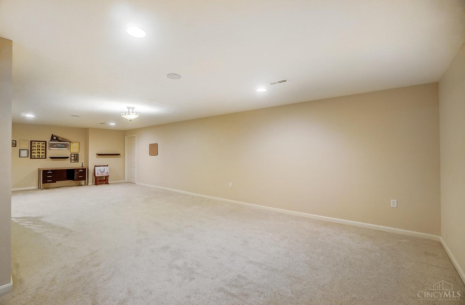 1193 Creek Cove