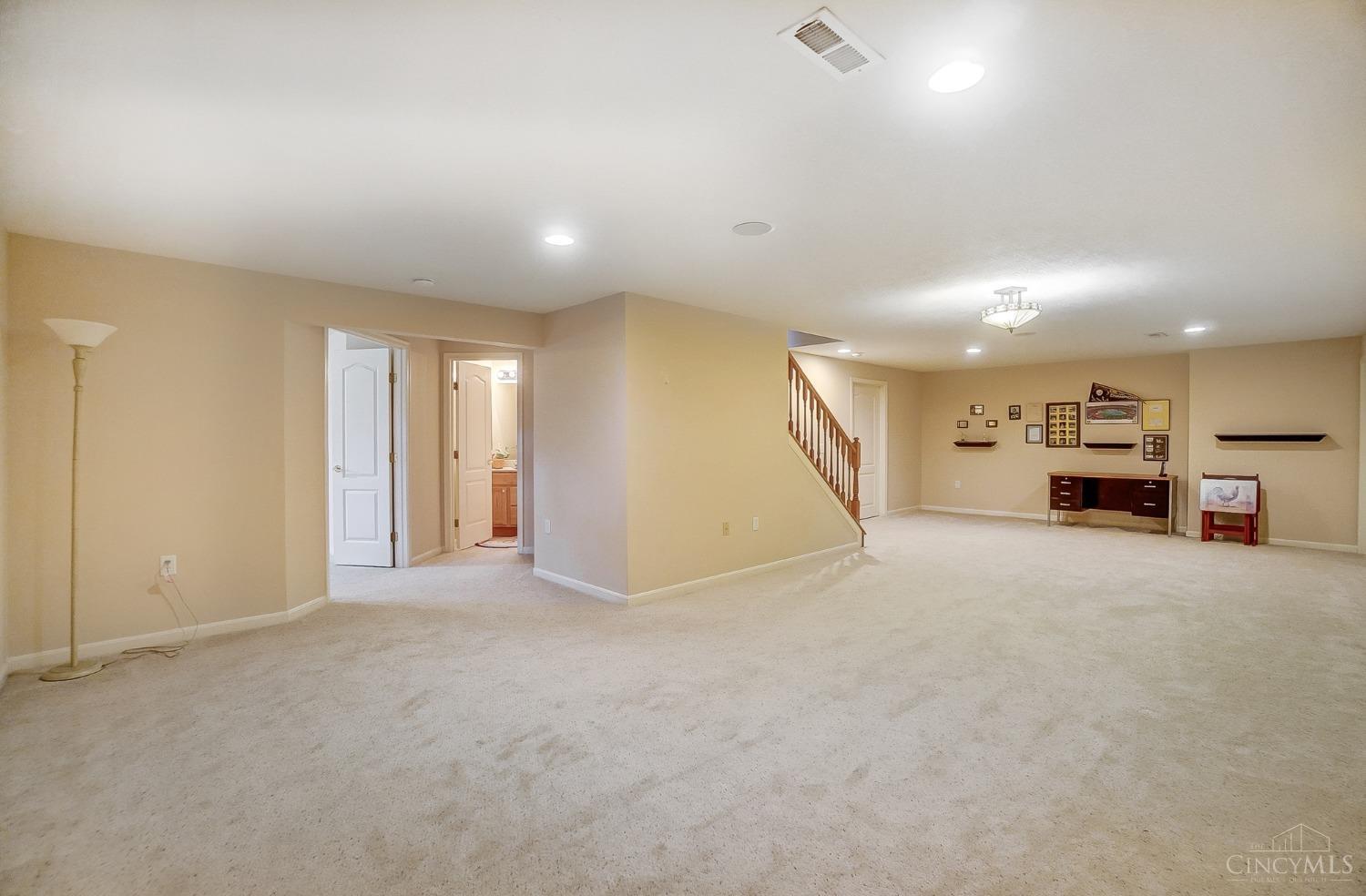 1193 Creek Cove