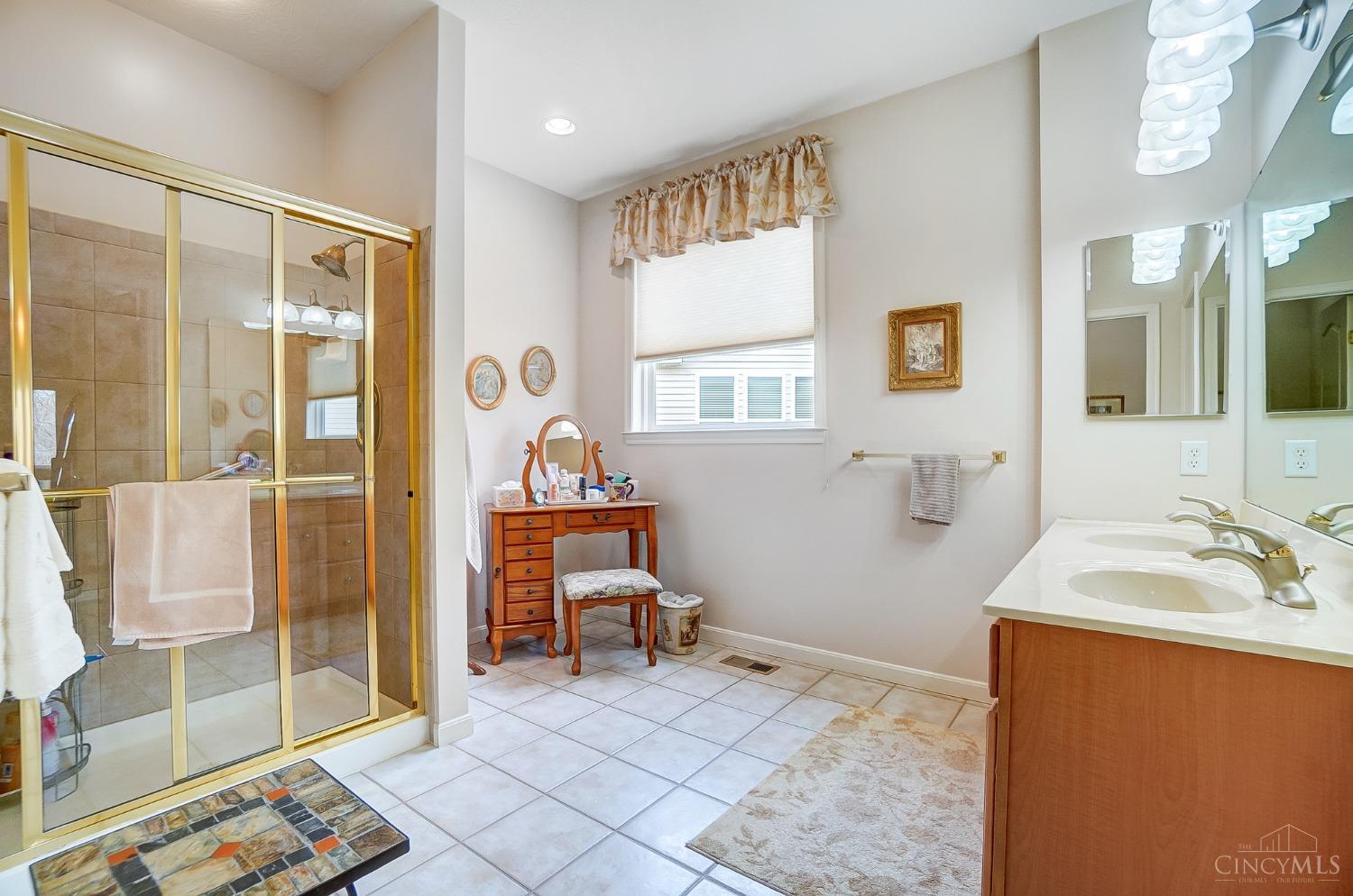 1193 Creek Cove