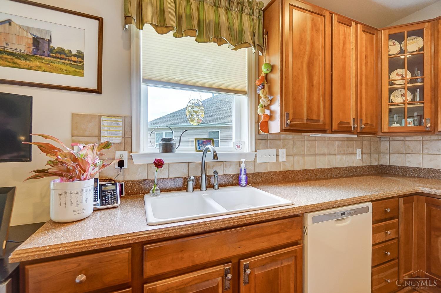 1193 Creek Cove