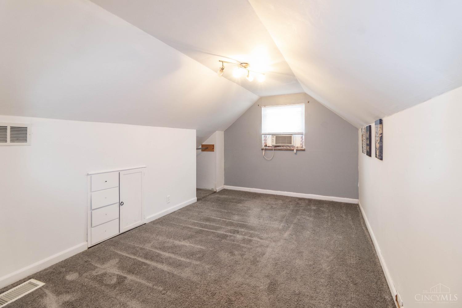 8323 Coghill Lane