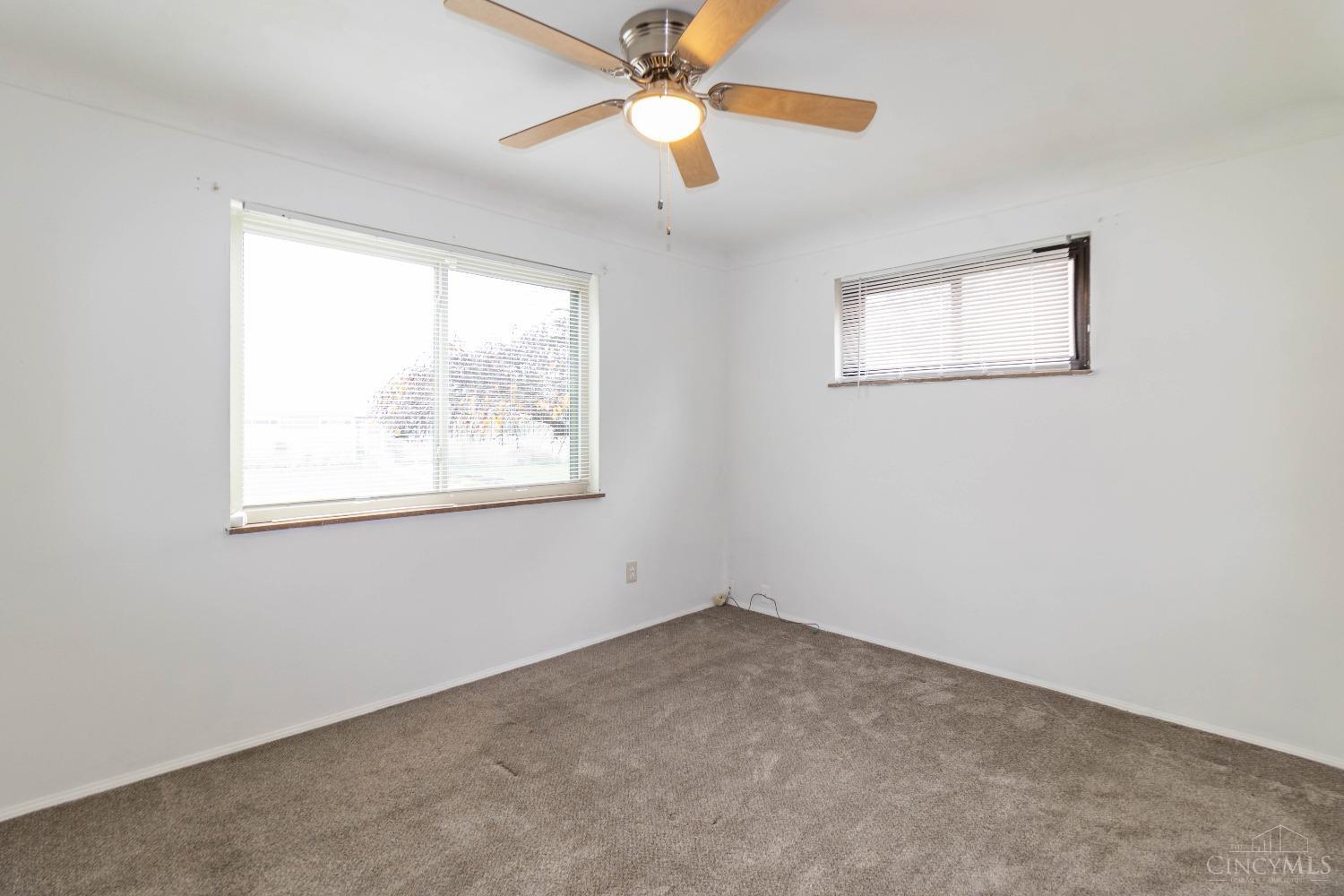 8323 Coghill Lane