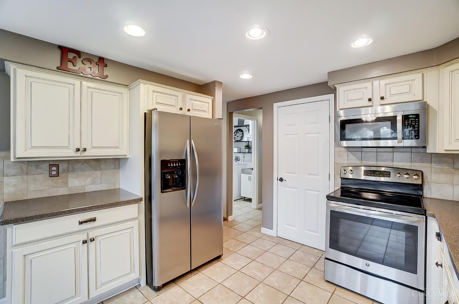 7888 Deerhurst Place