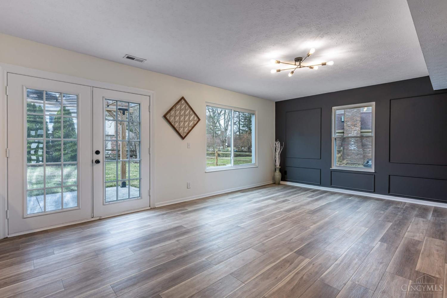 3627 Green Haven Way