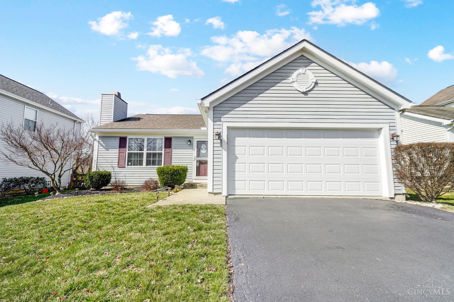 607 Weeping Willow Lane