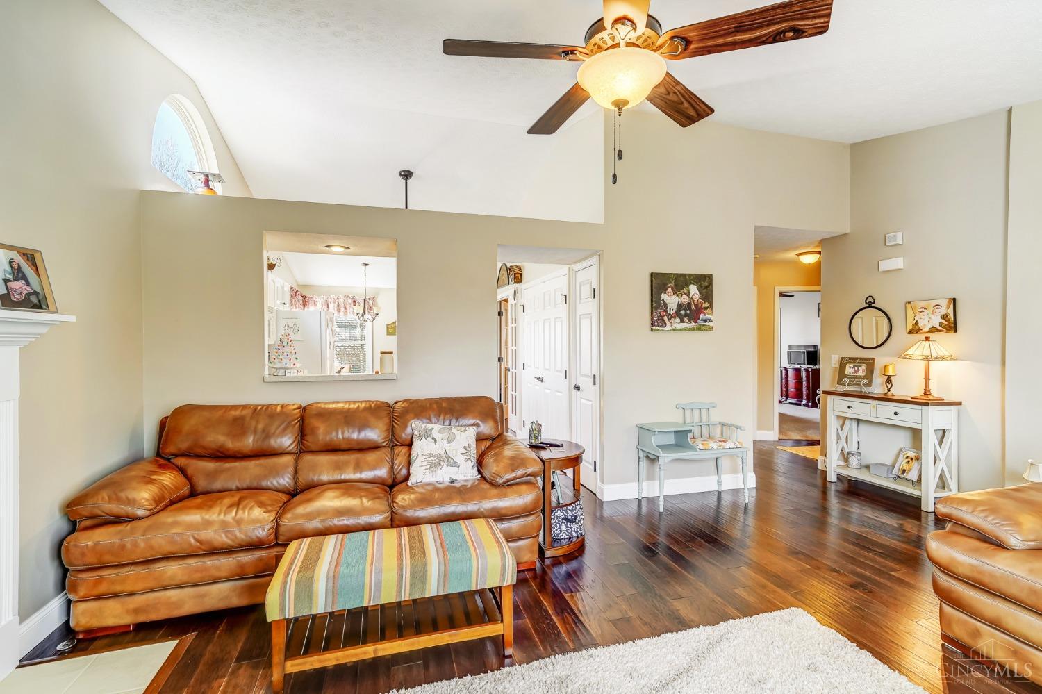 607 Weeping Willow Lane