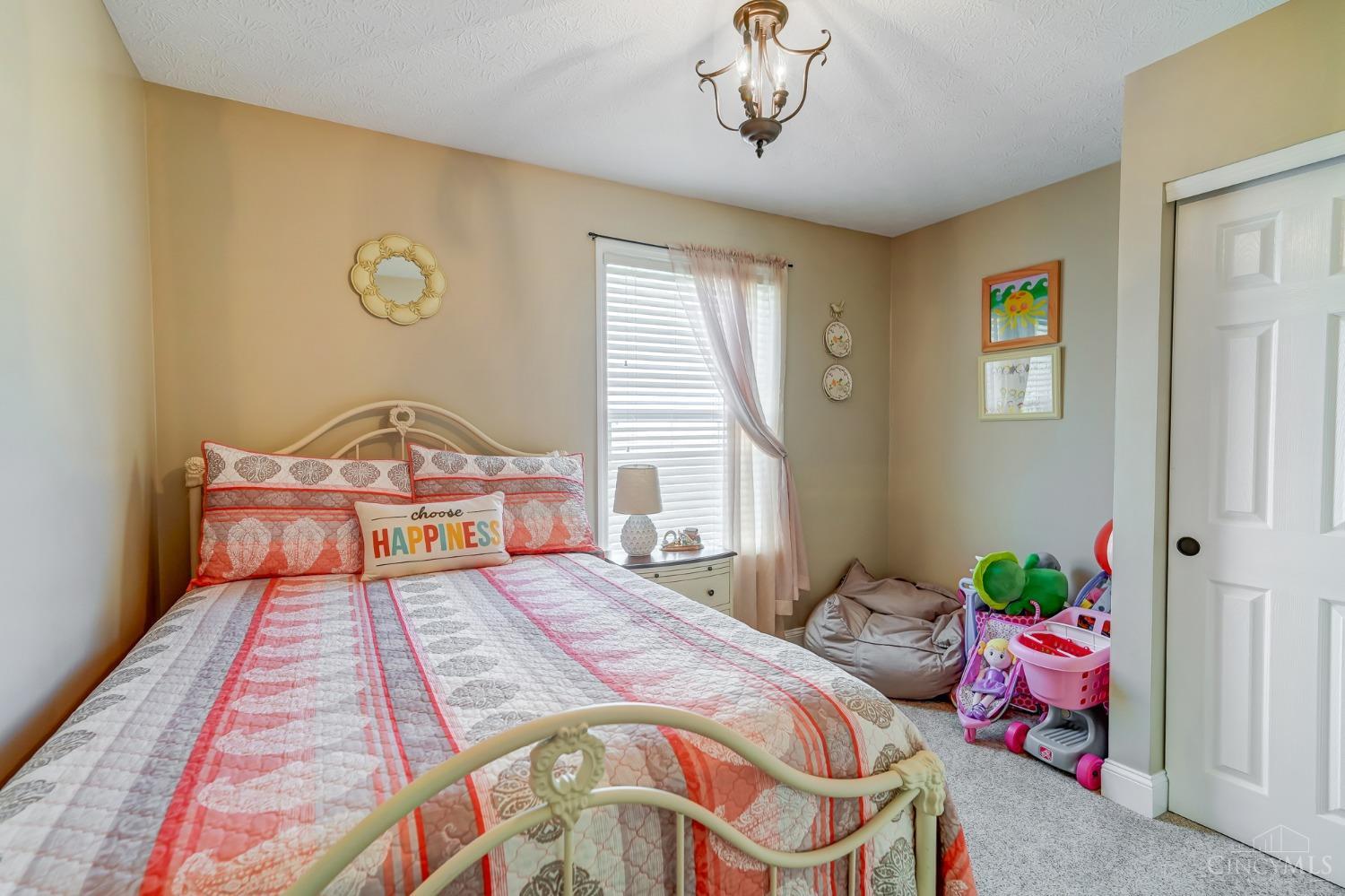 607 Weeping Willow Lane