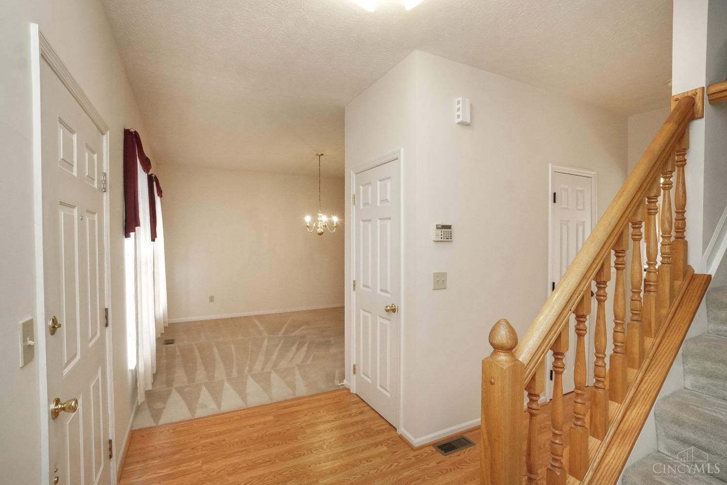 2027 Riverwood Trail