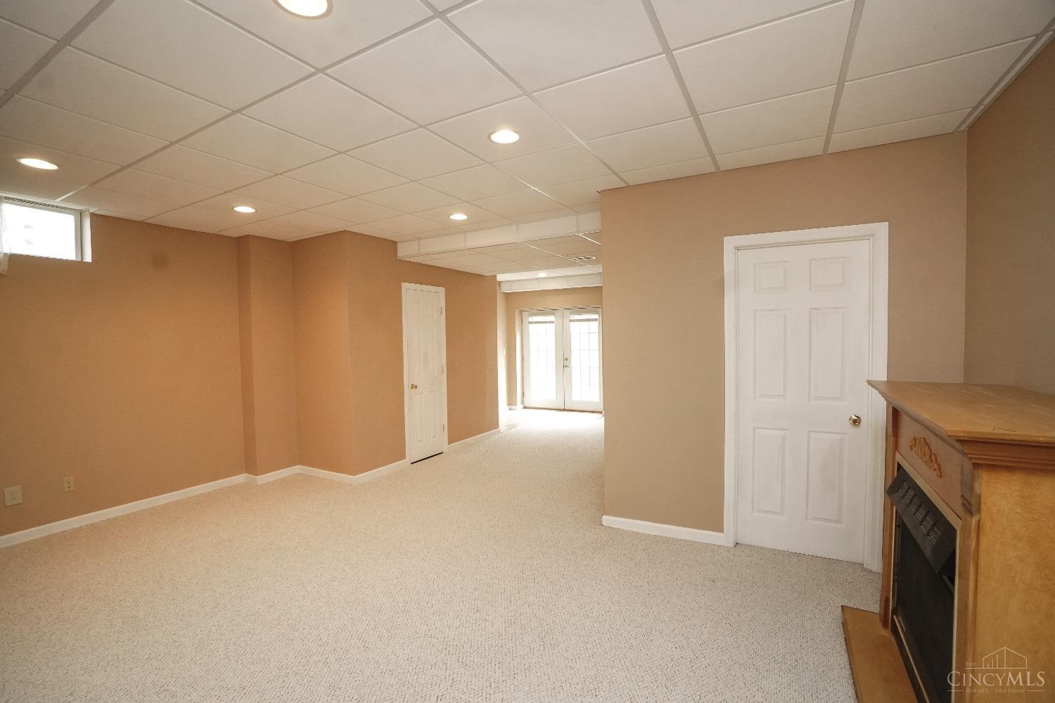 2027 Riverwood Trail