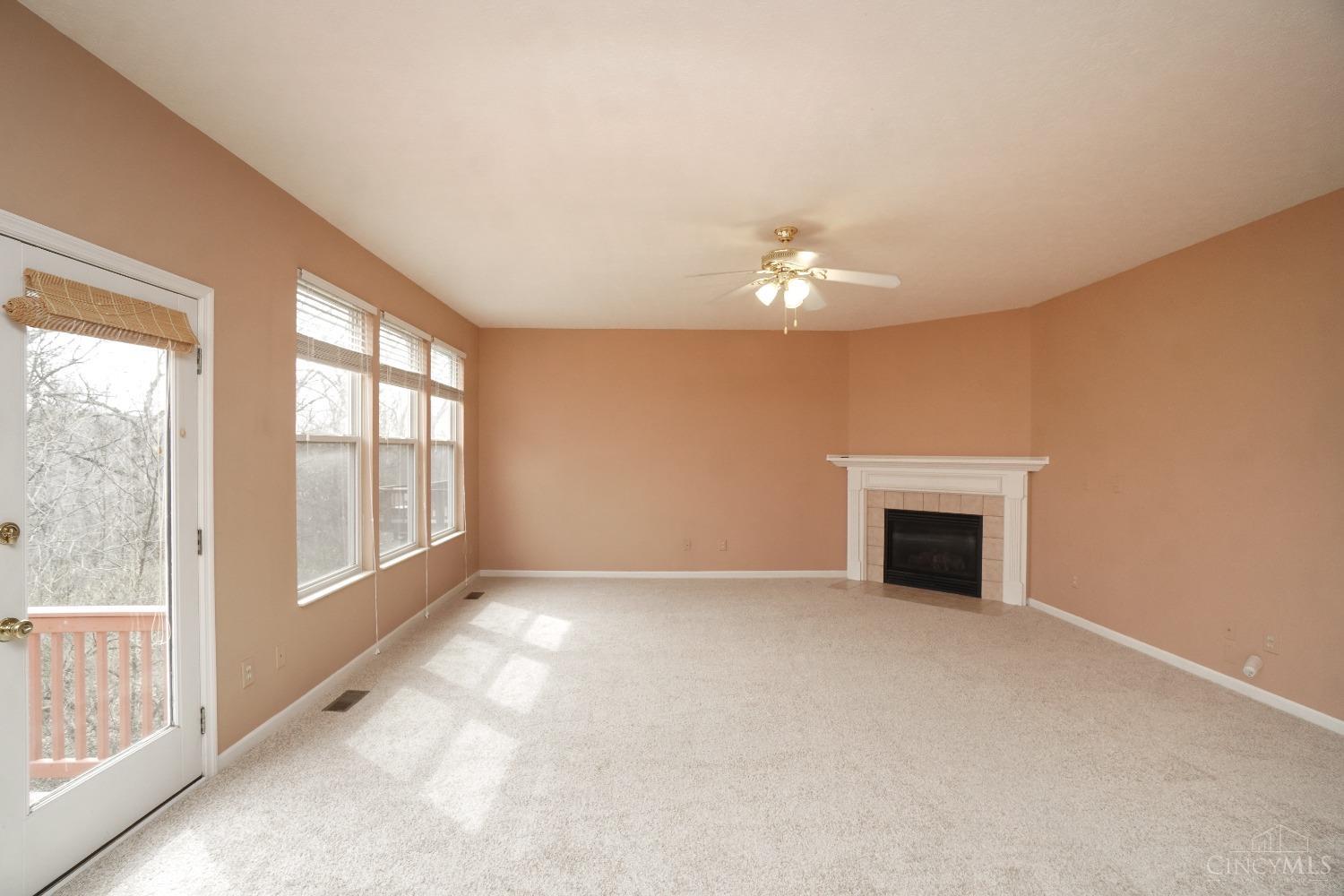 2027 Riverwood Trail