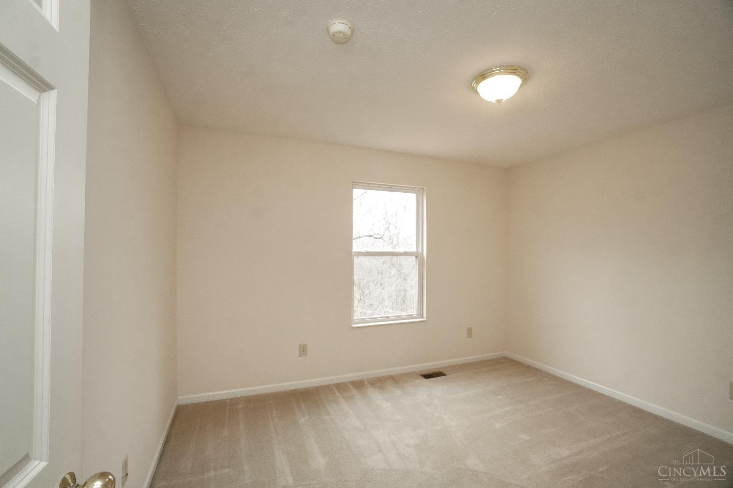 2027 Riverwood Trail