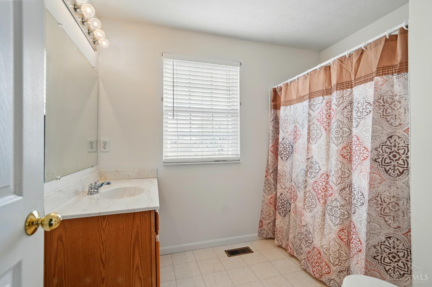 6633 Milkweed Court