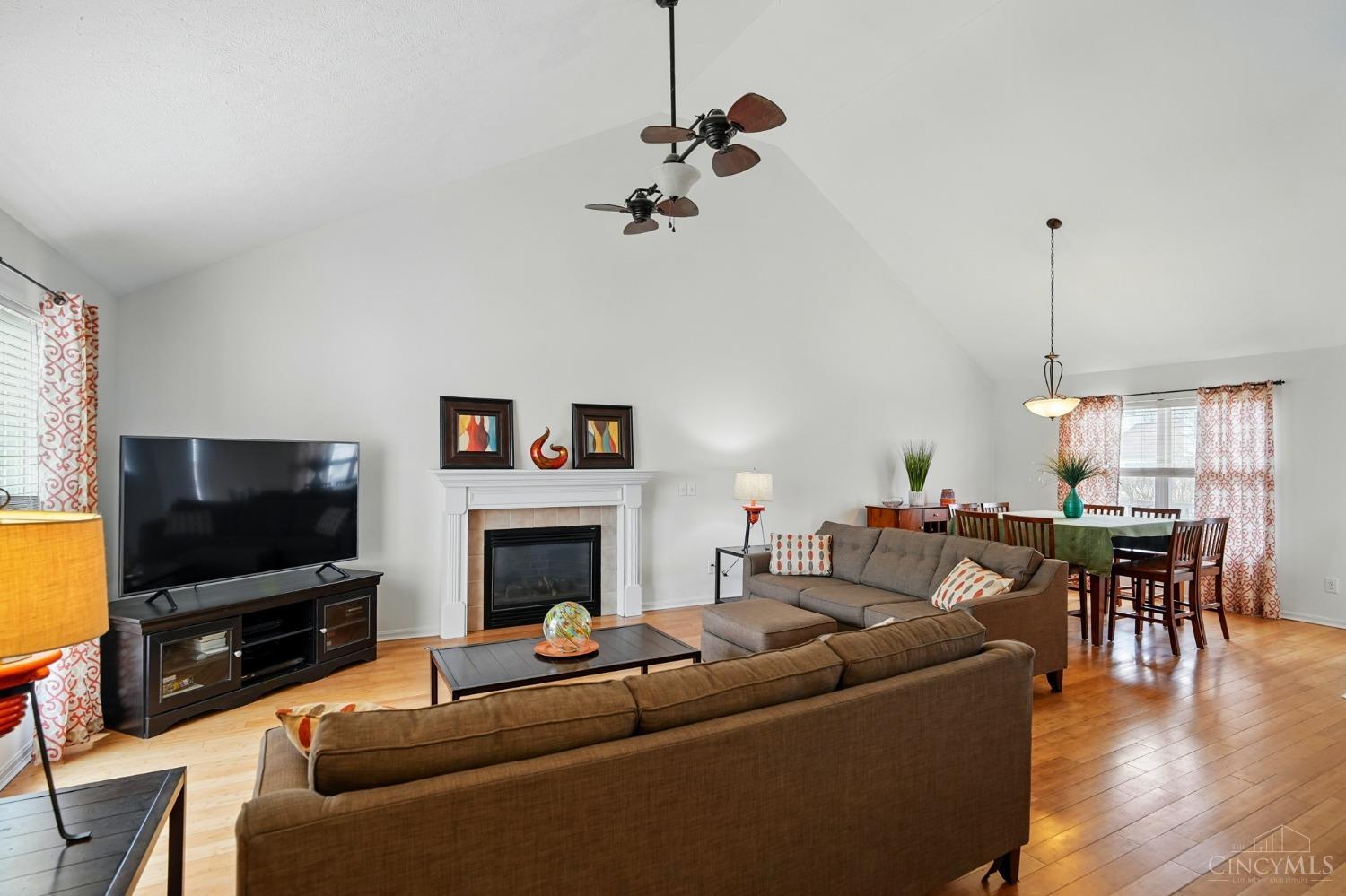 6633 Milkweed Court