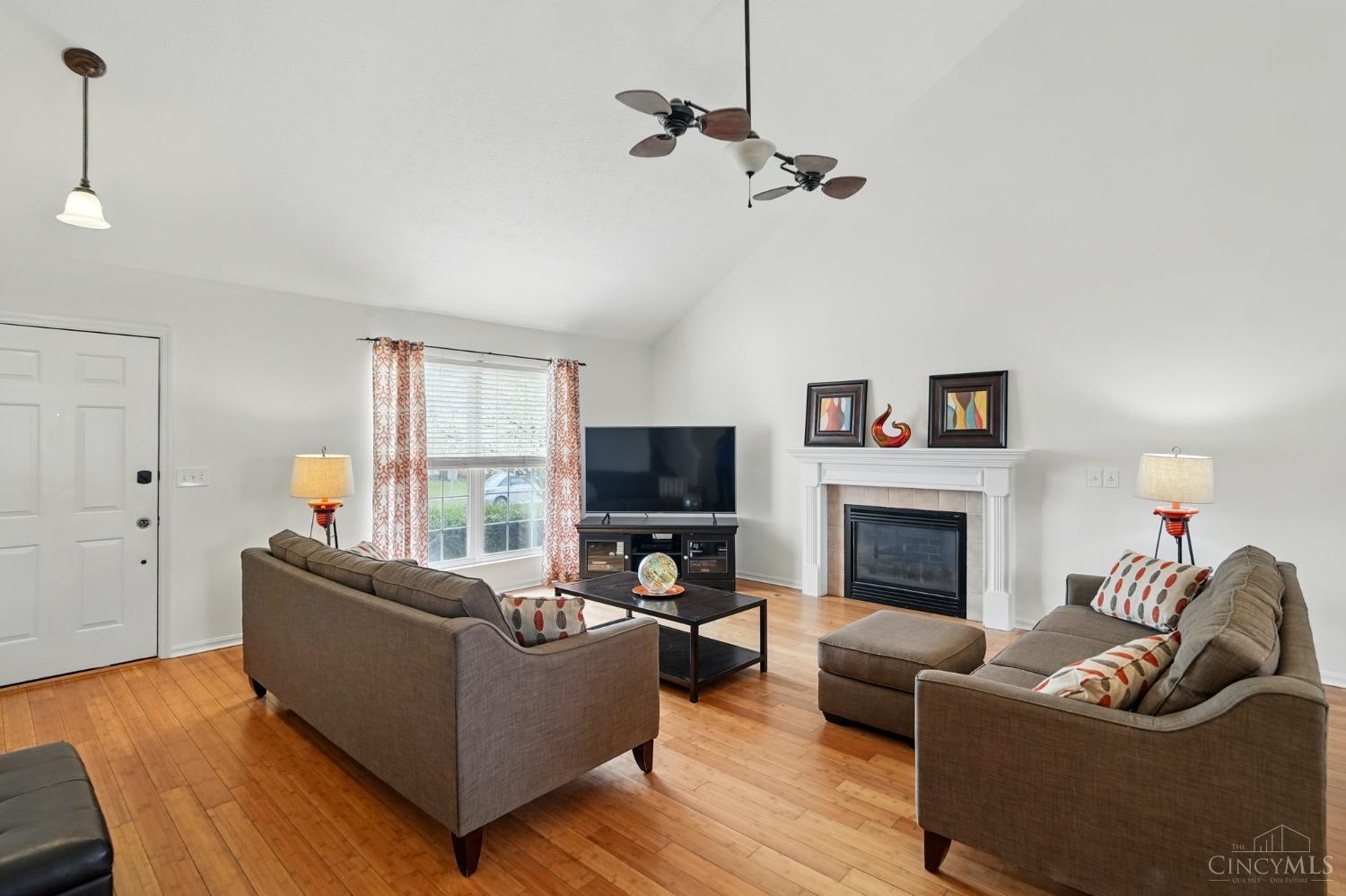 6633 Milkweed Court