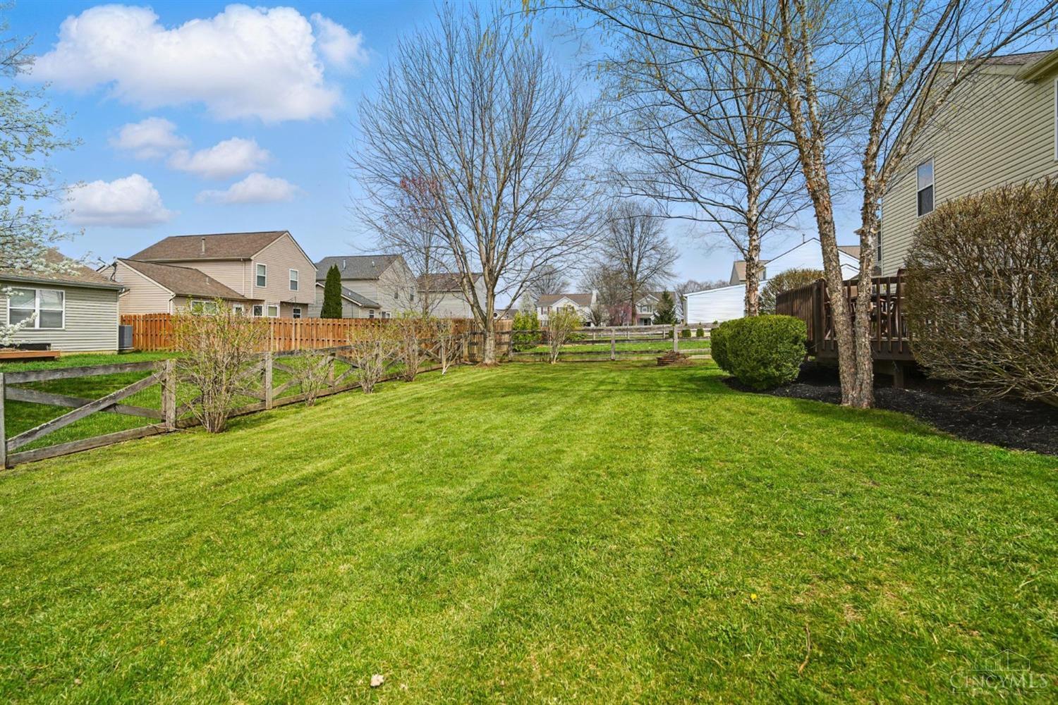 6633 Milkweed Court